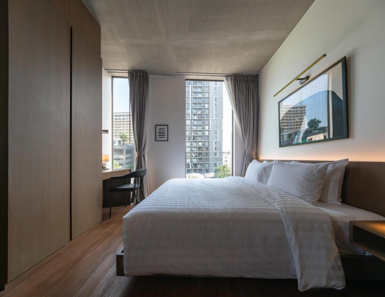 T2 Residence Sathorn Bangkok Exterior photo