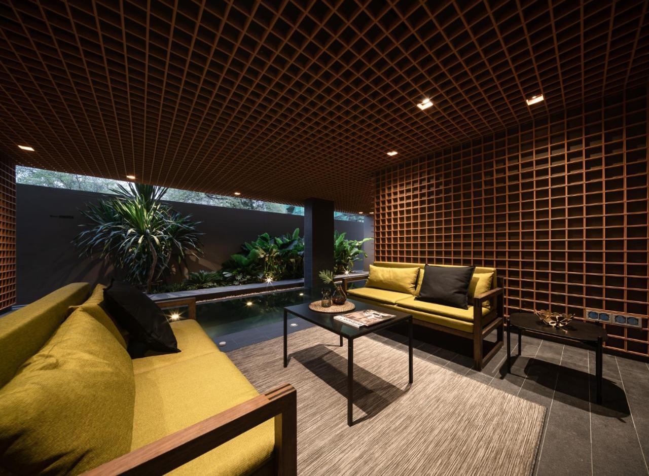 T2 Residence Sathorn Bangkok Exterior photo